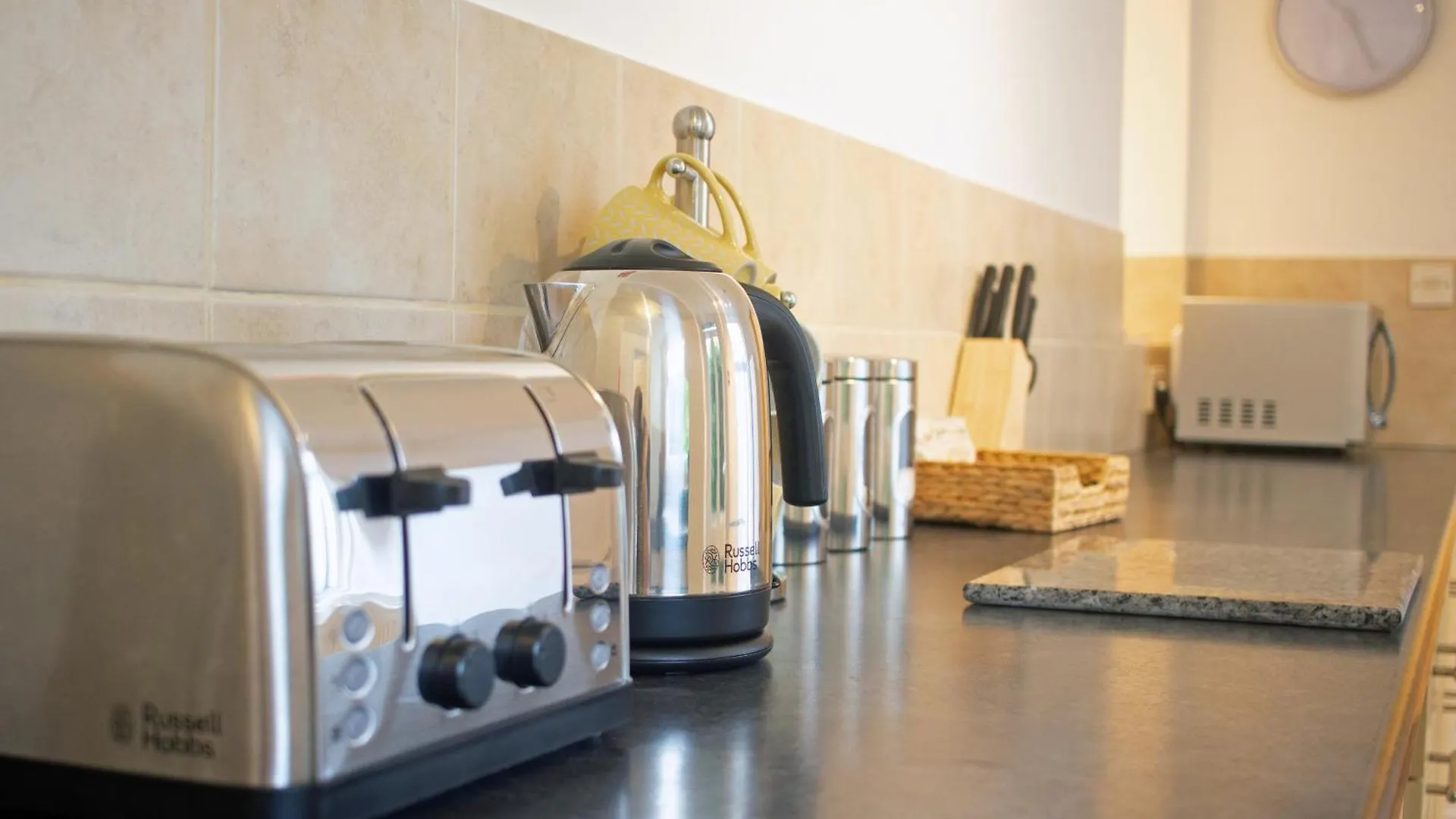 Apartment Raleigh Gf - Ground Floor 1 Bed Georgian Flat In The City Centre Free Parking And Wifi Exeter United Kingdom